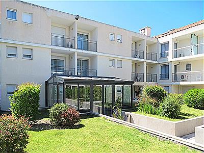 Studios, Aix en Provence S2p Chart..., BN986266